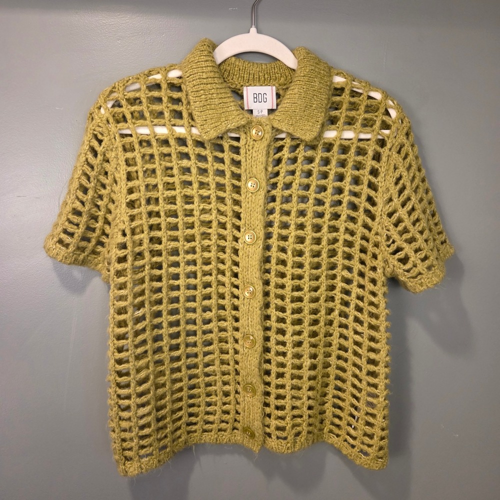 BDG Women's Osaka Short Sleeve Open Knit Button Up Shirt Oversize, Size S, Green